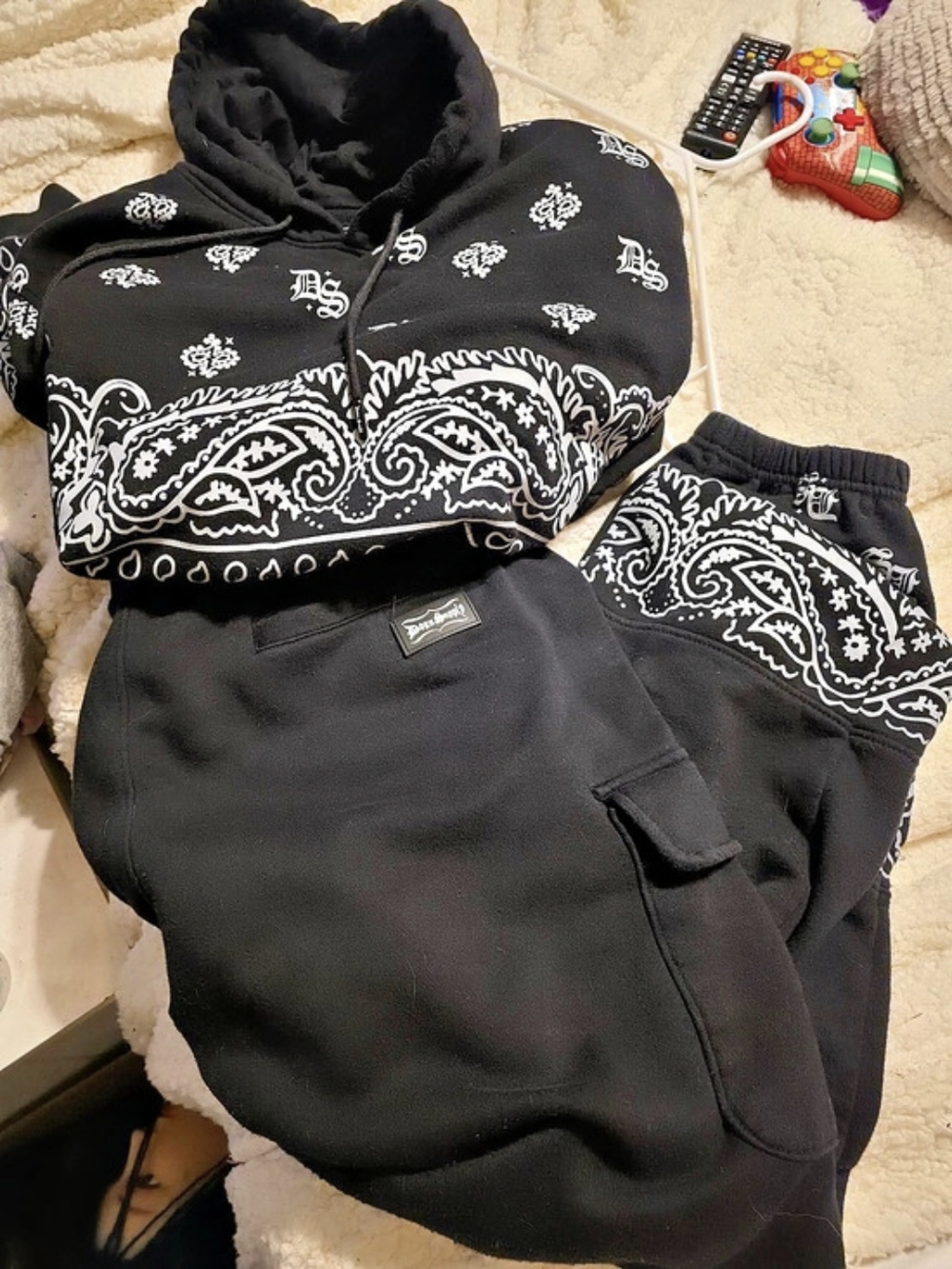 Dog Supply Men's XL Black & White Paisley Hoodie Joggers 2 Piece Set